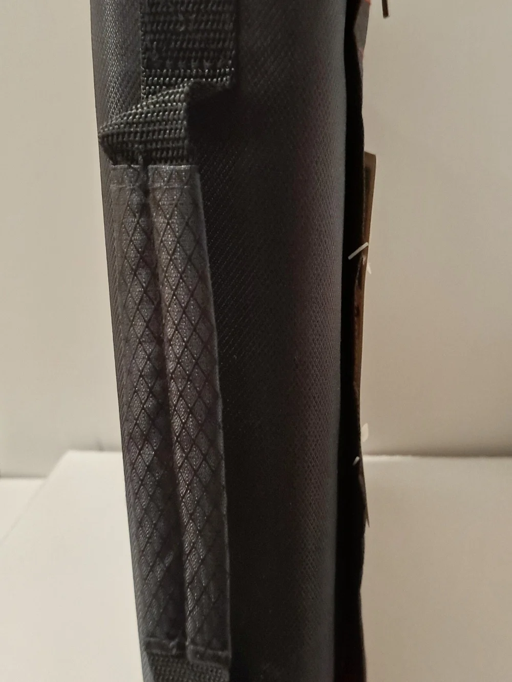 Five Star 2” Zipper Binder Black Red NWT (1 Binder)